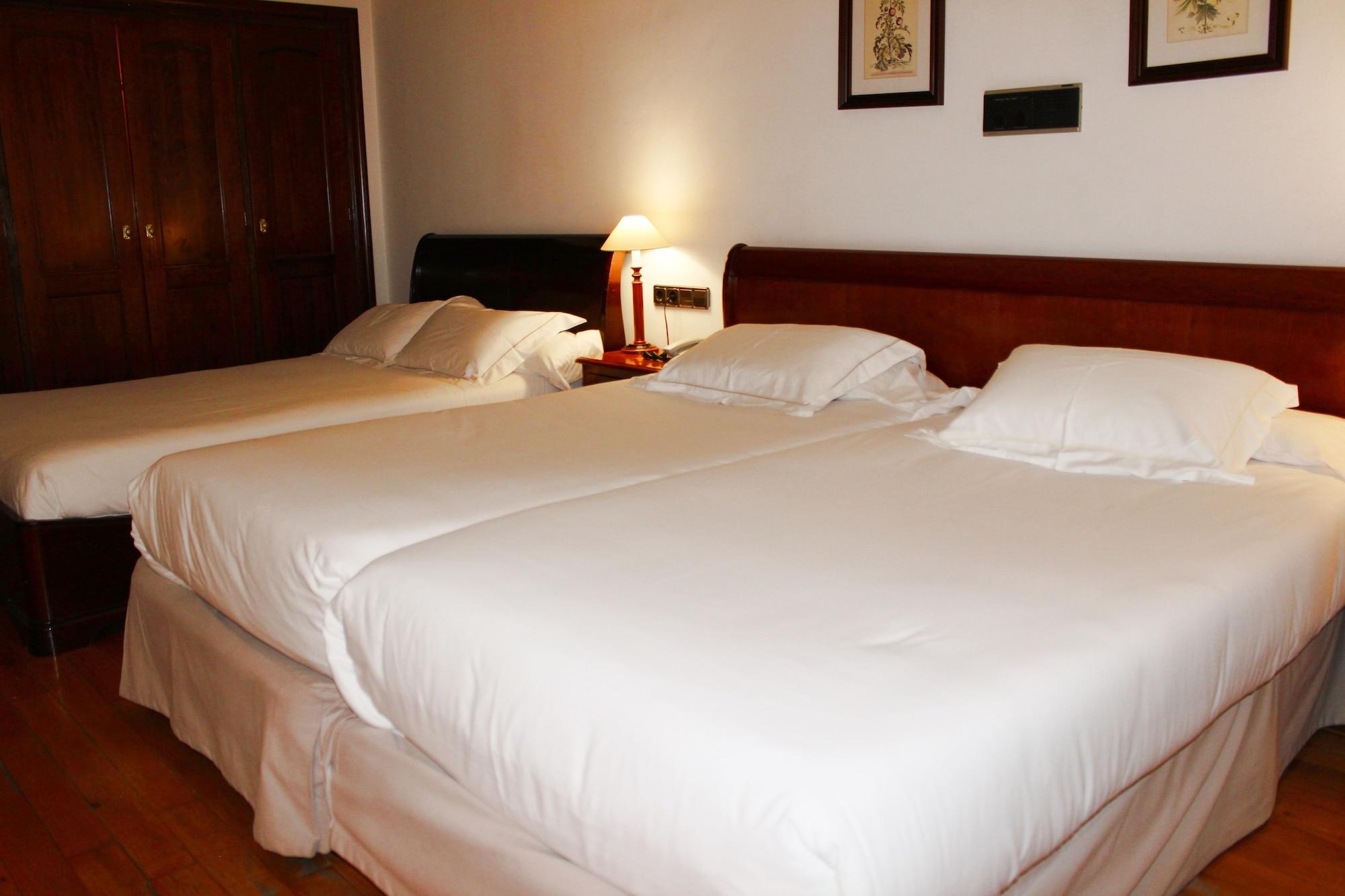 Отель Melia De Тредо Экстерьер фото