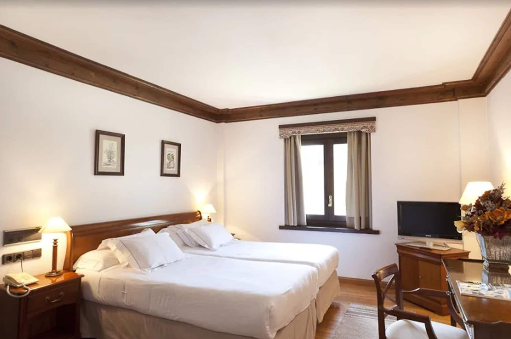 Отель Melia De Тредо Экстерьер фото