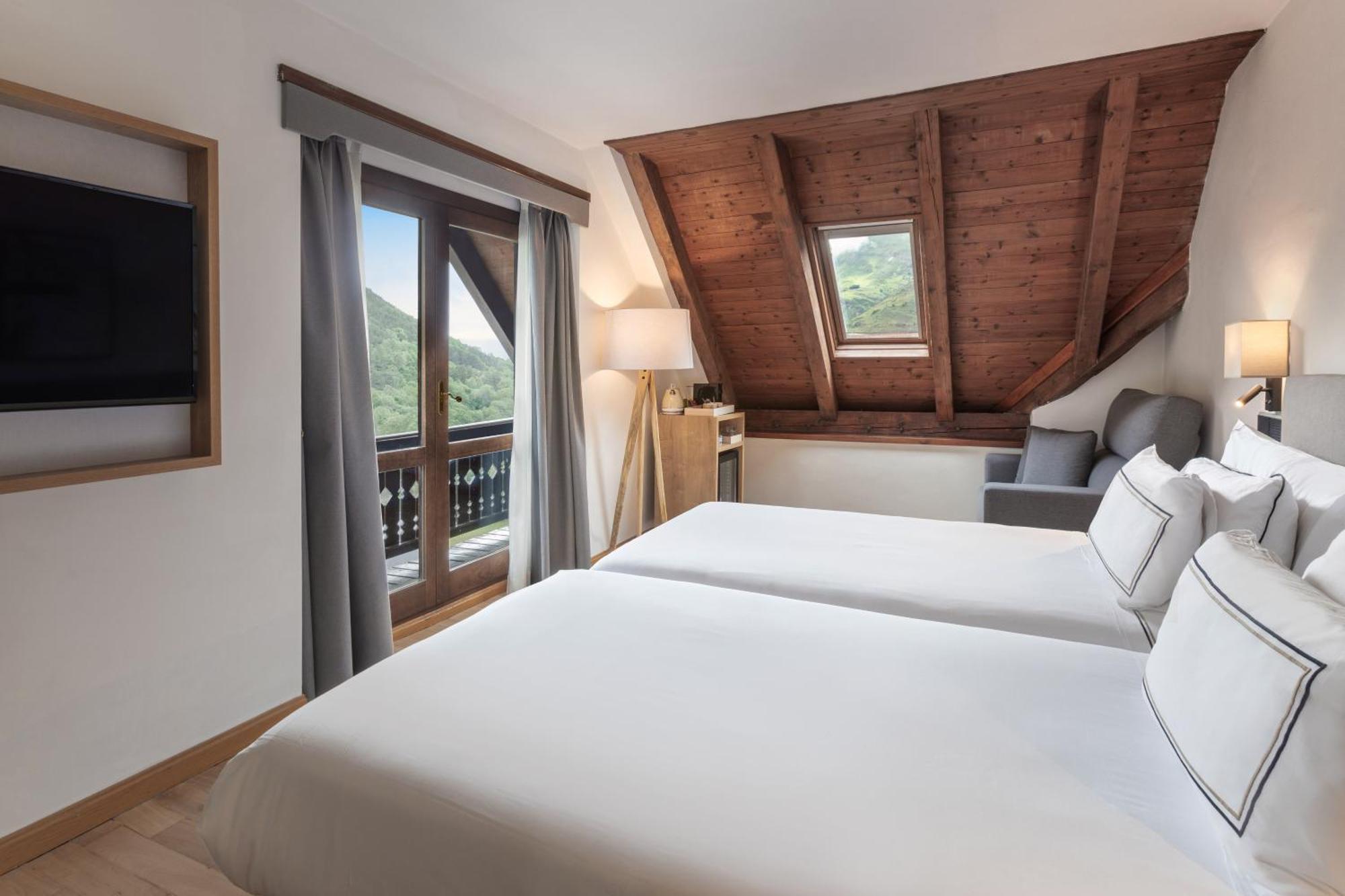Отель Melia De Тредо Экстерьер фото